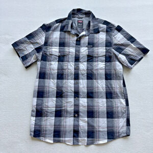 Wrangler Men Large Black Plaid Outdoor Short Sleeve Shirt with UPF 40 Protection